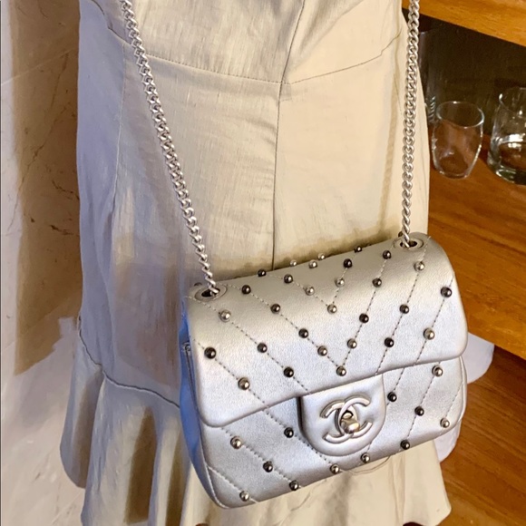 ❌SOLD❌💯Authentic Chanel Star Wars Studs Mini Flap - Picture 14 of 15